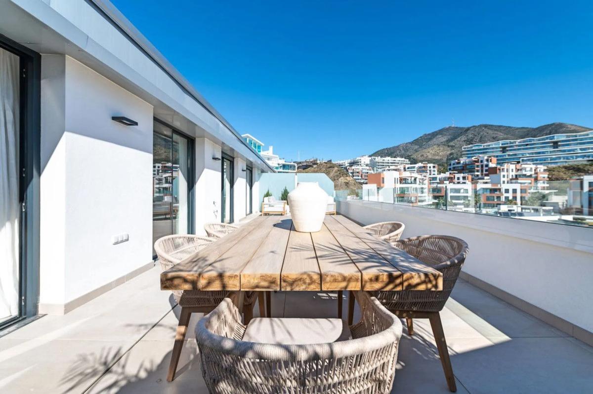 Penthouse sale in Calle Begoña, 3, Fuengirola photo 4