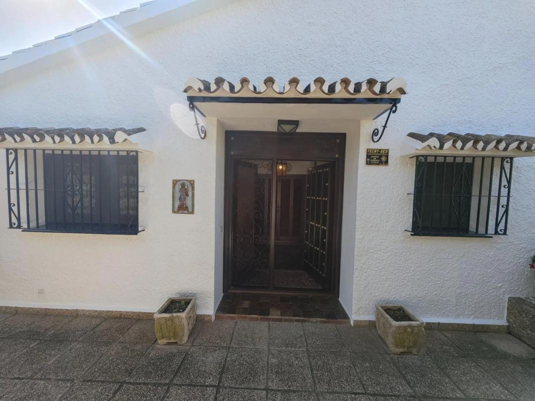 Sprzedaż niezależnego domku jednorodzinnego w Calle Agua, Fuengirola photo 4