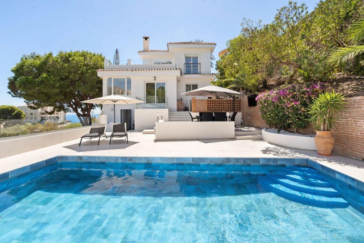 Venta de chalet independiente en Calle el Roble, 23 -1, Fuengirola
photo 1