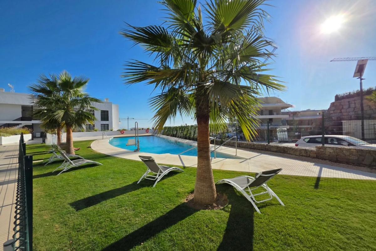 Venta de piso en Avenida Fuengirola, Fuengirola
 photo 3