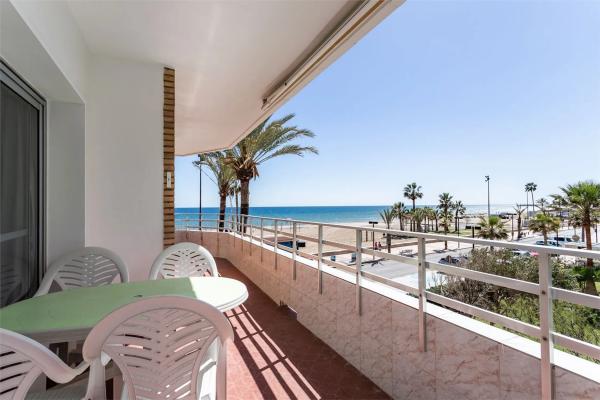 Mieszkanie na sprzedaż w Paseo Marítimo Rey de España, Fuengirola photo 1