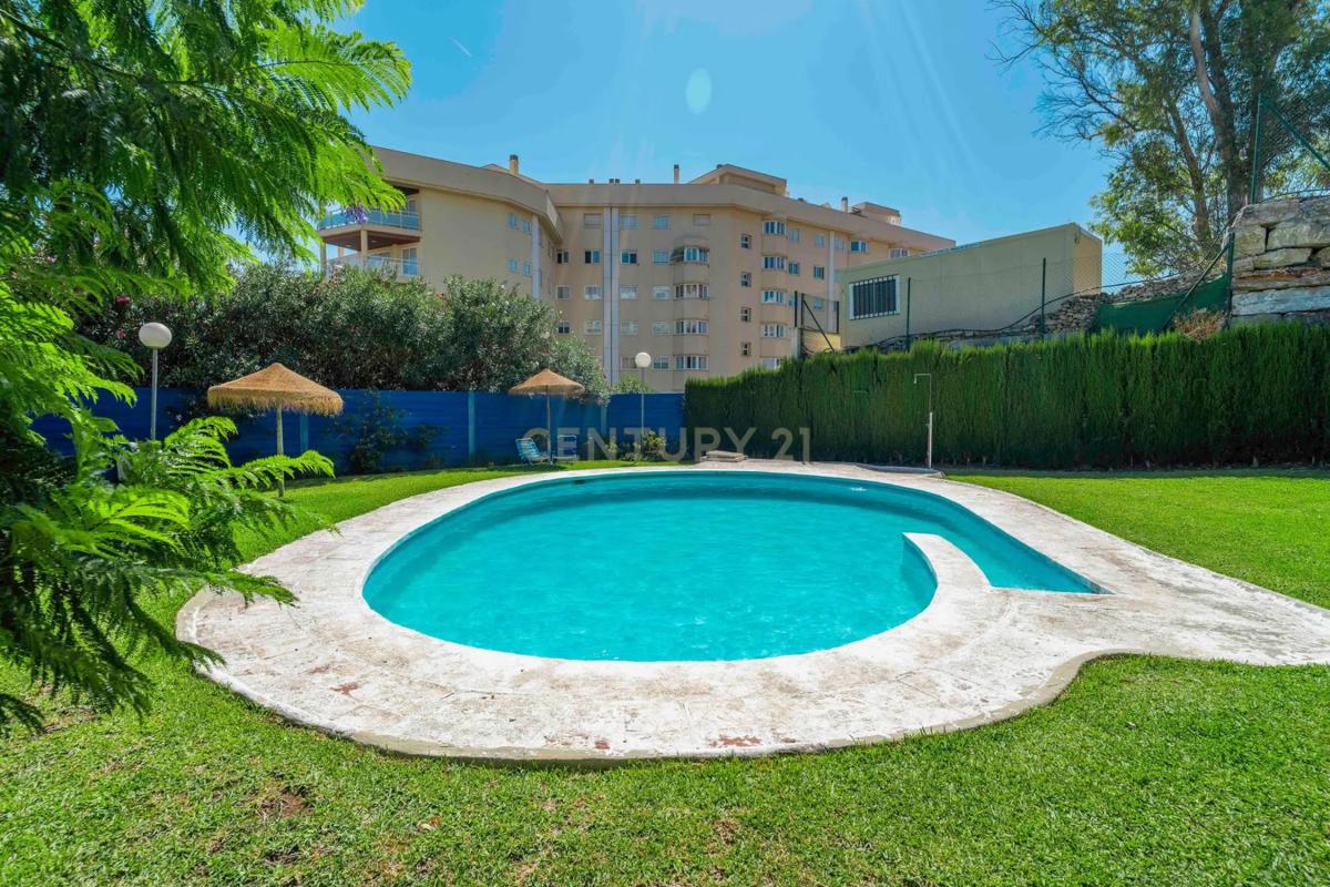Venta de piso en Calle Nogal, 2, Fuengirola
photo 3