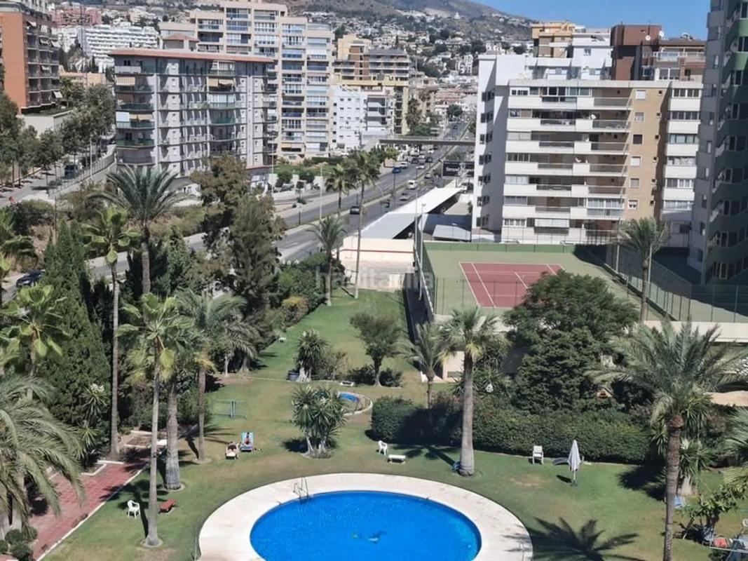 Venta de piso en Calle las Deblas, Fuengirola
 photo 2