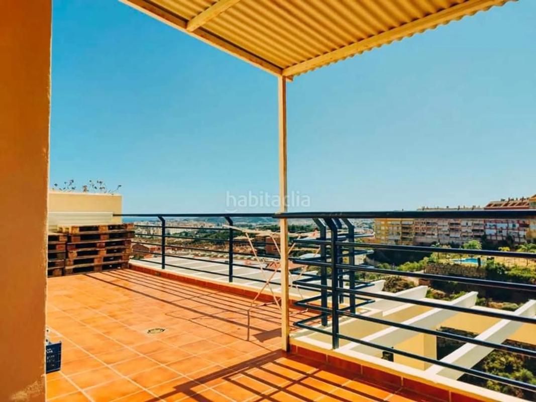 Venta de chalet adosado en Calle Vencejo , Fuengirola photo 1