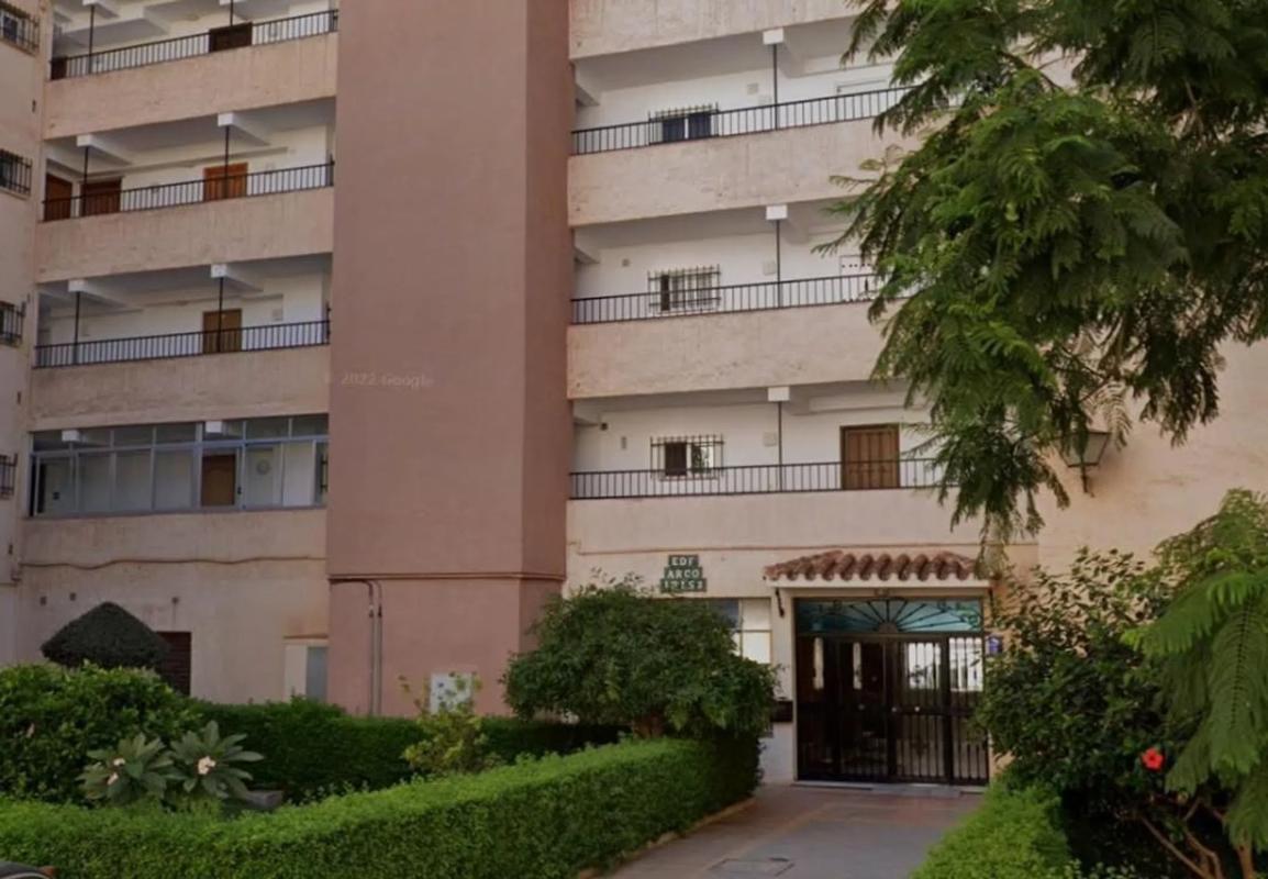 Venta de piso en CL VIRGEN DEL ROCIO, 4, Fuengirola
photo 3