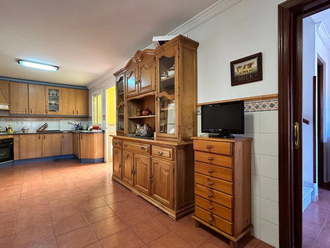 Propiedades en venta y alquiler en España photo 1
