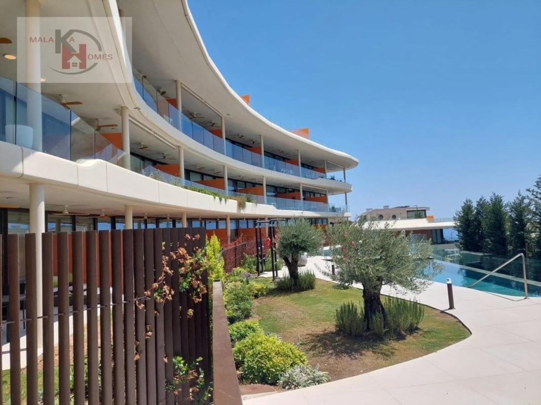 Venta de piso en Calle Paula, Fuengirola
photo 1