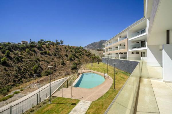 Piso en venta en Calle Alicia, Fuengirola
thumbnail 1