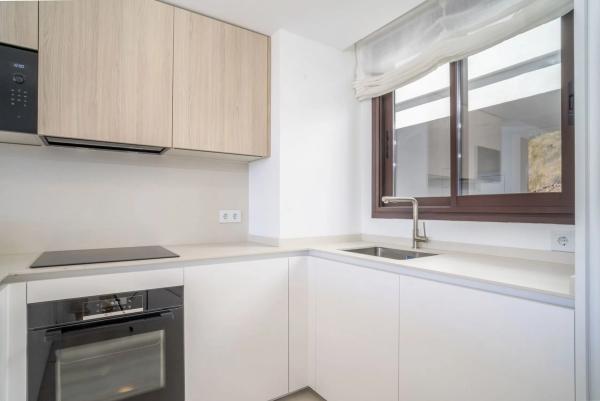 Penthouse for sale at Calle Alicia, Fuengirola thumbnail 1