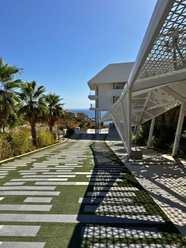 Продажа пентхауса на  Calle La Ladera, Фуэнхирола photo 2