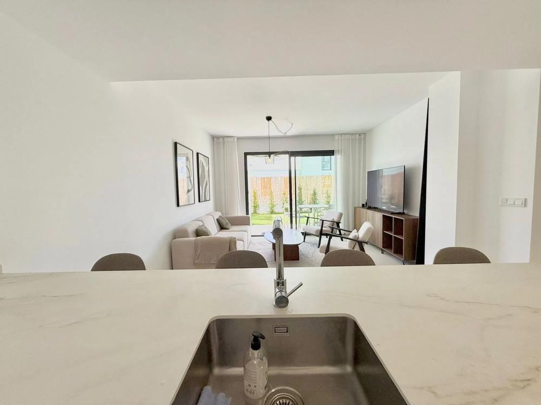 Sale of apartment in Calle las Golondrinas, 63, Fuengirola
photo 2