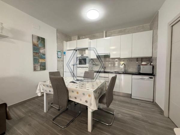 Piso en venta en Avenida Miramar, Fuengirola
 photo 3