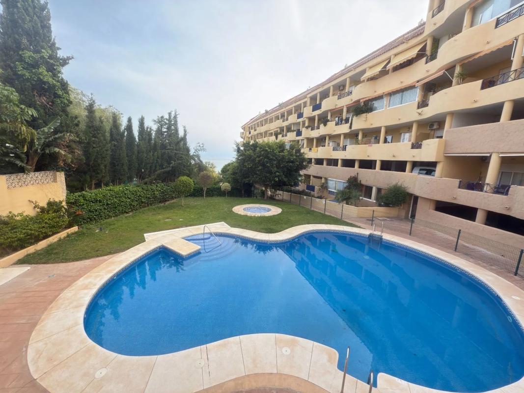 Venta de piso en Calle Castaño, Fuengirola
photo 1