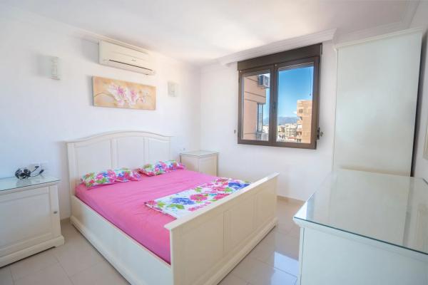 Piso en venta en Paseo Marítimo Rey de España, 35, Fuengirola
 photo 2