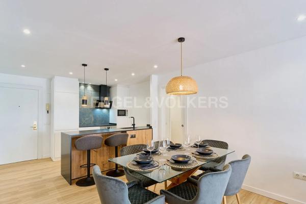 Квартира на продажу на  Calle Poeta Salvador Rueda, Фуэнхирола photo 4