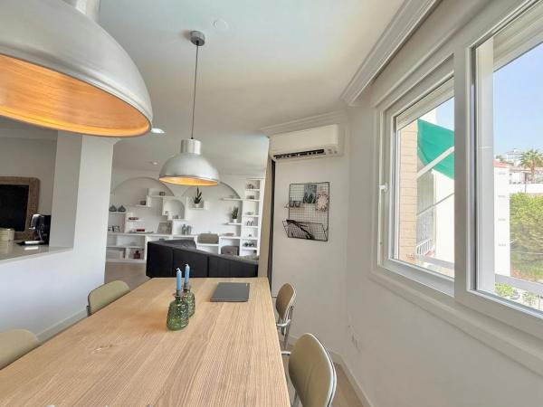Piso en venta en CL COLINA BLANCA, Fuengirola
photo 1