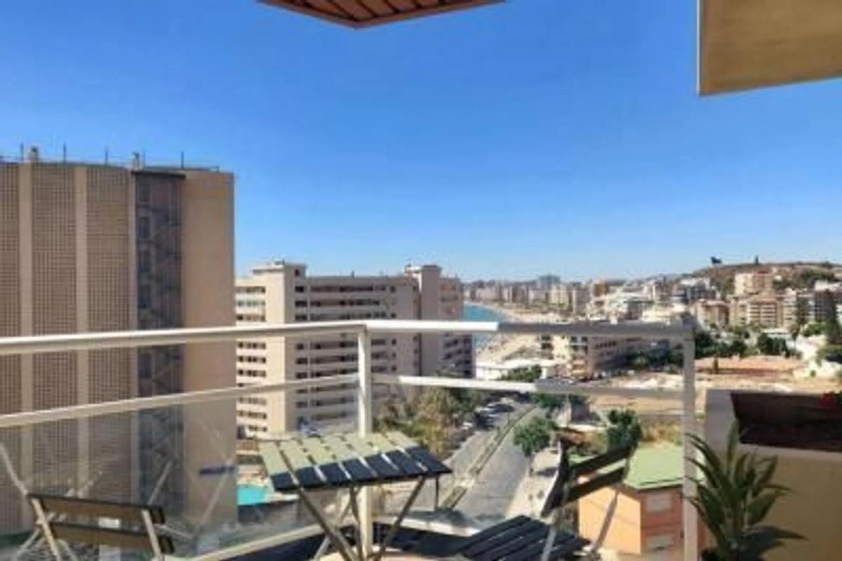 Sprzedaż mieszkania w Avenida Carvajal, Fuengirola
 photo 2