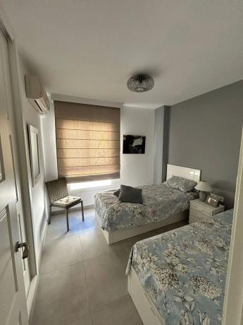 Квартира на продажу на  Playa de los Boliches, Фуэнхирола photo 4