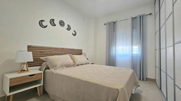 Piso en venta en Playa de los Boliches, Fuengirola
photo 1