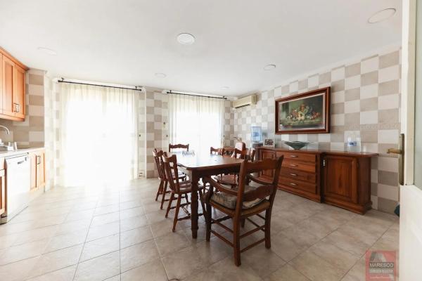 Piso en venta en Calle Romería del Rocío, Fuengirola
thumbnail 1