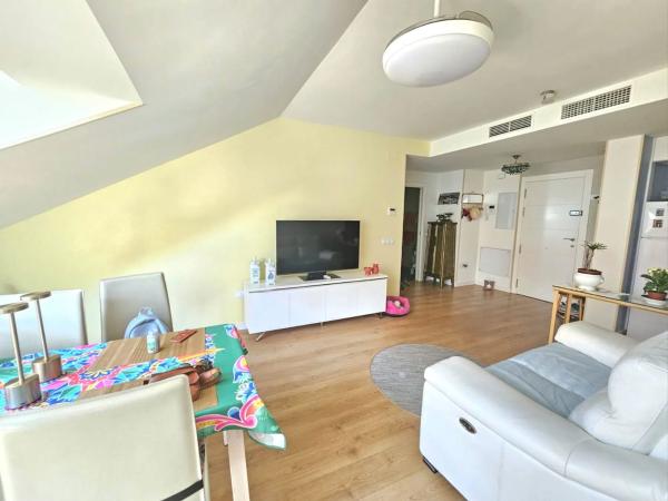 Ático en venta en Zona Puerto Deportivo, Fuengirola thumbnail 1