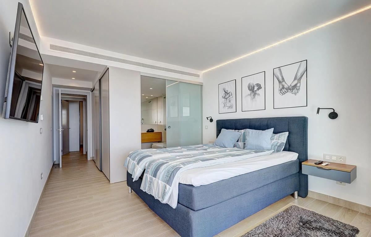 Sale of apartment in CL ALBA, Fuengirola
 photo 4
