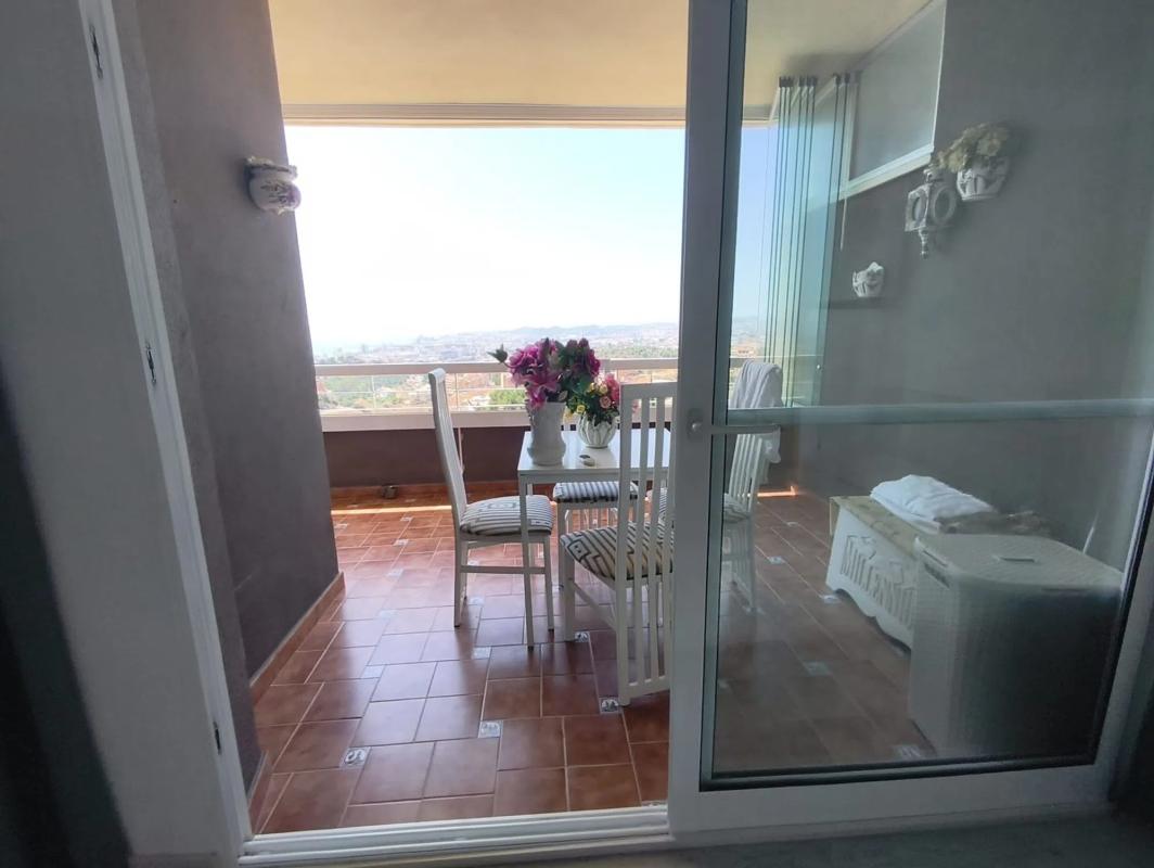 Sale of apartment in Calle el Lirio, 16, Fuengirola
photo 1