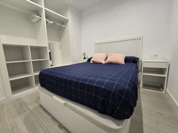 Venta de piso en Calle Martínez Catena, Fuengirola
thumbnail 3