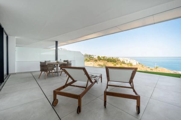 Piso en venta en Calle Alba, Fuengirola
thumbnail 1