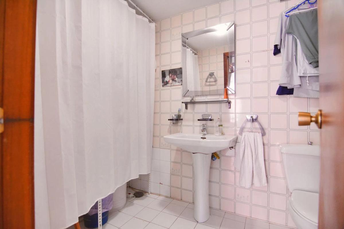 Venta de piso en Avenida Condes de San Isidro, 37, Fuengirola
 photo 3