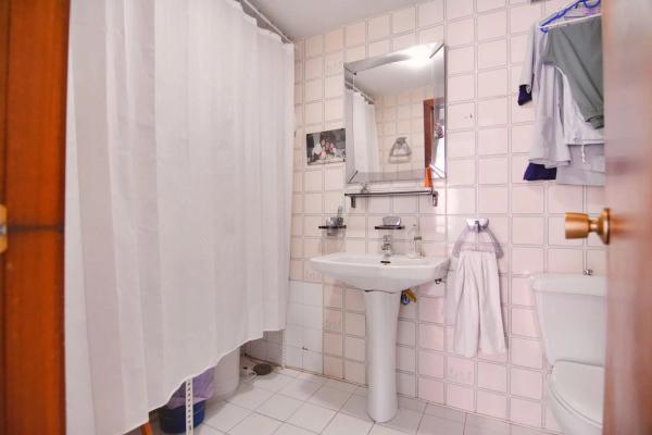 Piso en venta en Avenida Condes de San Isidro, 37, Fuengirola
 photo 3