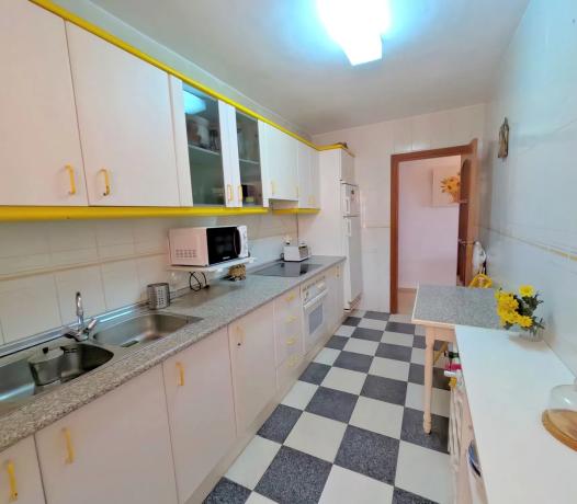 Apartment for sale in  Paseo Marítimo Rey de España s/n, Fuengirola photo 4
