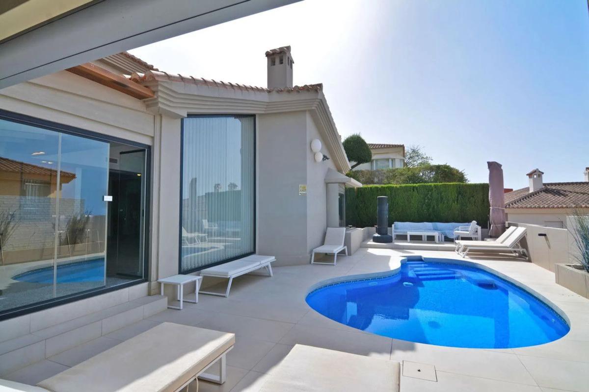 Venta de chalet independiente en Calle Begoña, 3, Fuengirola
photo 3