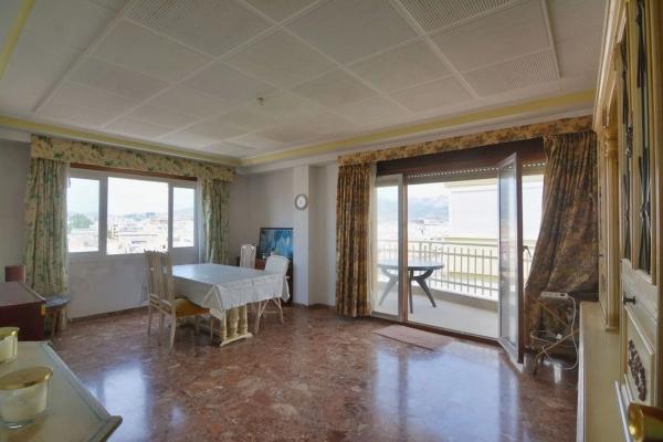 Apartment for sale in  Paseo Marítimo Rey de España, 12, Fuengirola photo 4