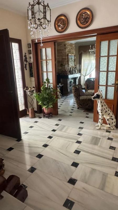 Venta de chalet independiente en CL CAFETOS LOS, Fuengirola
photo 2