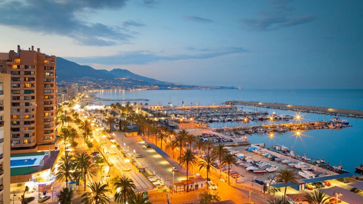 Sprzedaż mieszkania w CL ANTONIO SEDEÑO CANTOS, 1, Fuengirola
photo 2