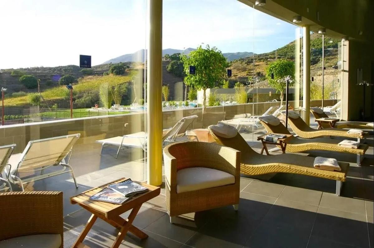 Penthouse sale in Avenida 8 de Marzo, 12, Fuengirola photo 2