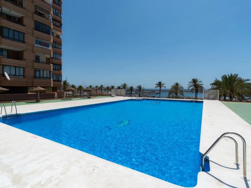 Venta de estudio en Paseo Marítimo Rey de España, Fuengirola photo 1