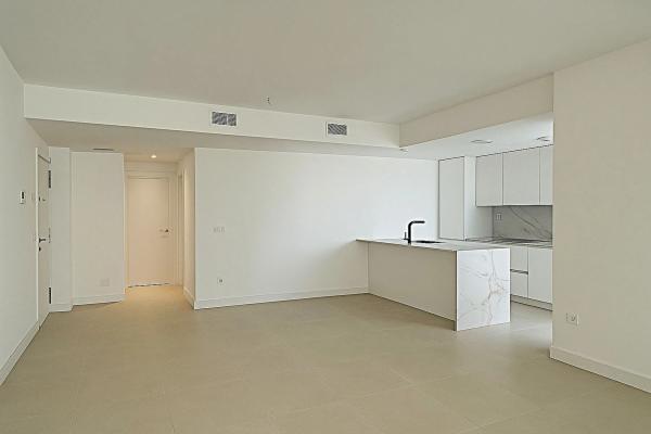 Piso en venta en Avenida Fuengirola, 10, Fuengirola
 photo 1