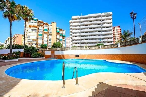 Квартира на продажу на Calle Burgos, Фуэнхирола photo 1