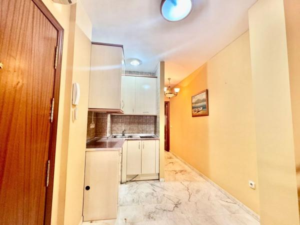 Apartment for sale in  Calle Santísima Trinidad s/n, Fuengirola photo 2