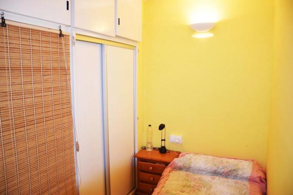 Apartment for sale in  Paseo Marítimo Rey de España, Fuengirola photo 4