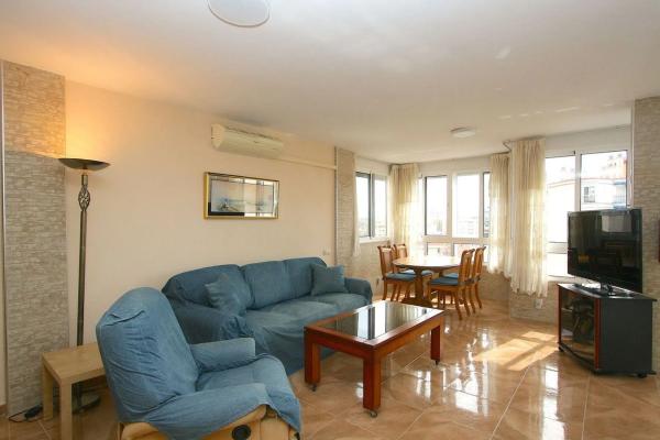 Apartment for sale in  Calle Burgos, Fuengirola photo 1
