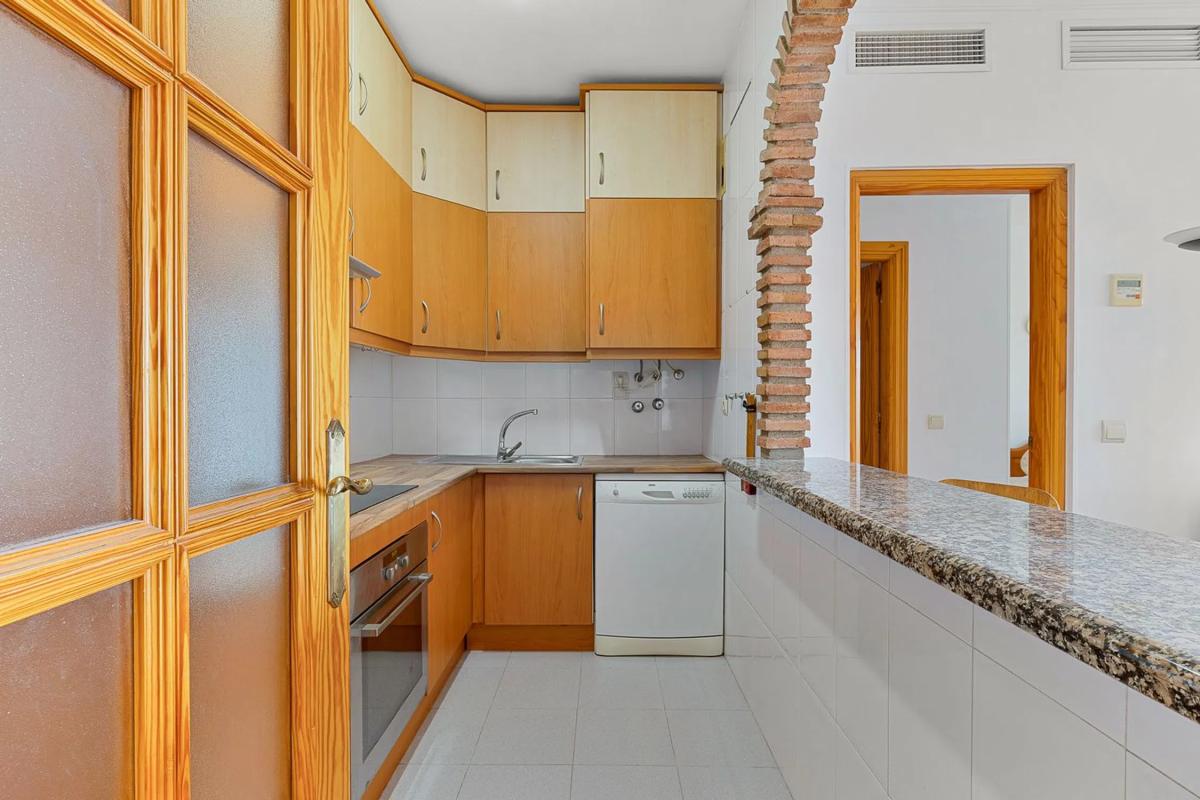 Penthouse sale in  CL YUCAS LAS, Fuengirola photo 3