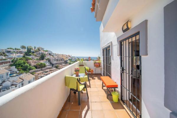 Chalet pareado en calle Amapolas thumbnail 1