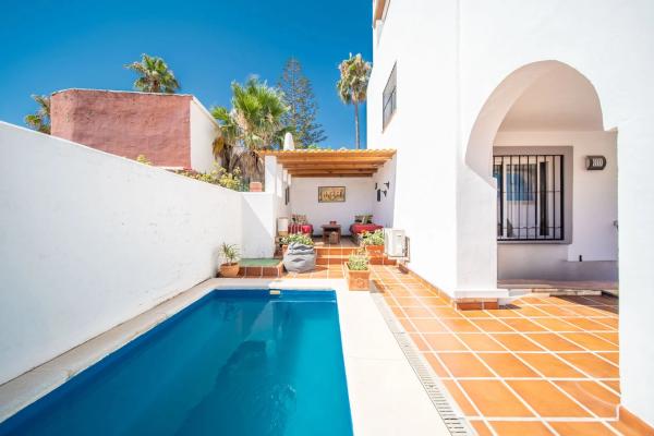 Chalet pareado en calle Amapolas photo 4