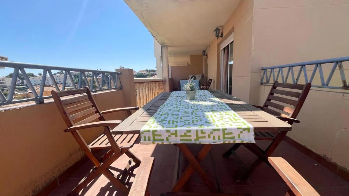 Sale of apartment in CL SIERRA DE CAZORLA, 3, Fuengirola
photo 1