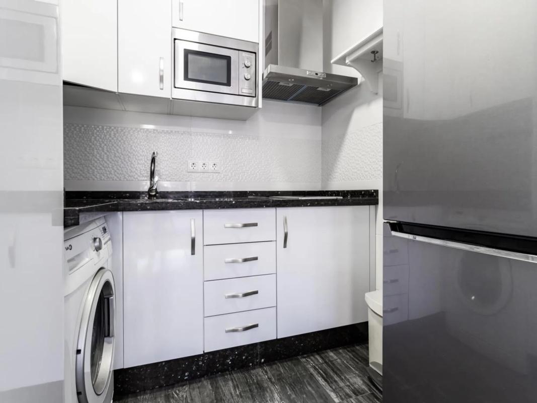 Venta de estudio en Calle Martínez Catena, 6, Fuengirola photo 5