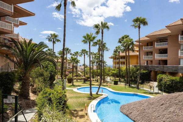 Penthouse for sale at  Avenida del Higuerón, 52, Fuengirola photo 4