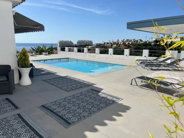 Independent chalet for sale in Calle Tartesios, 1, Fuengirola
 photo 2